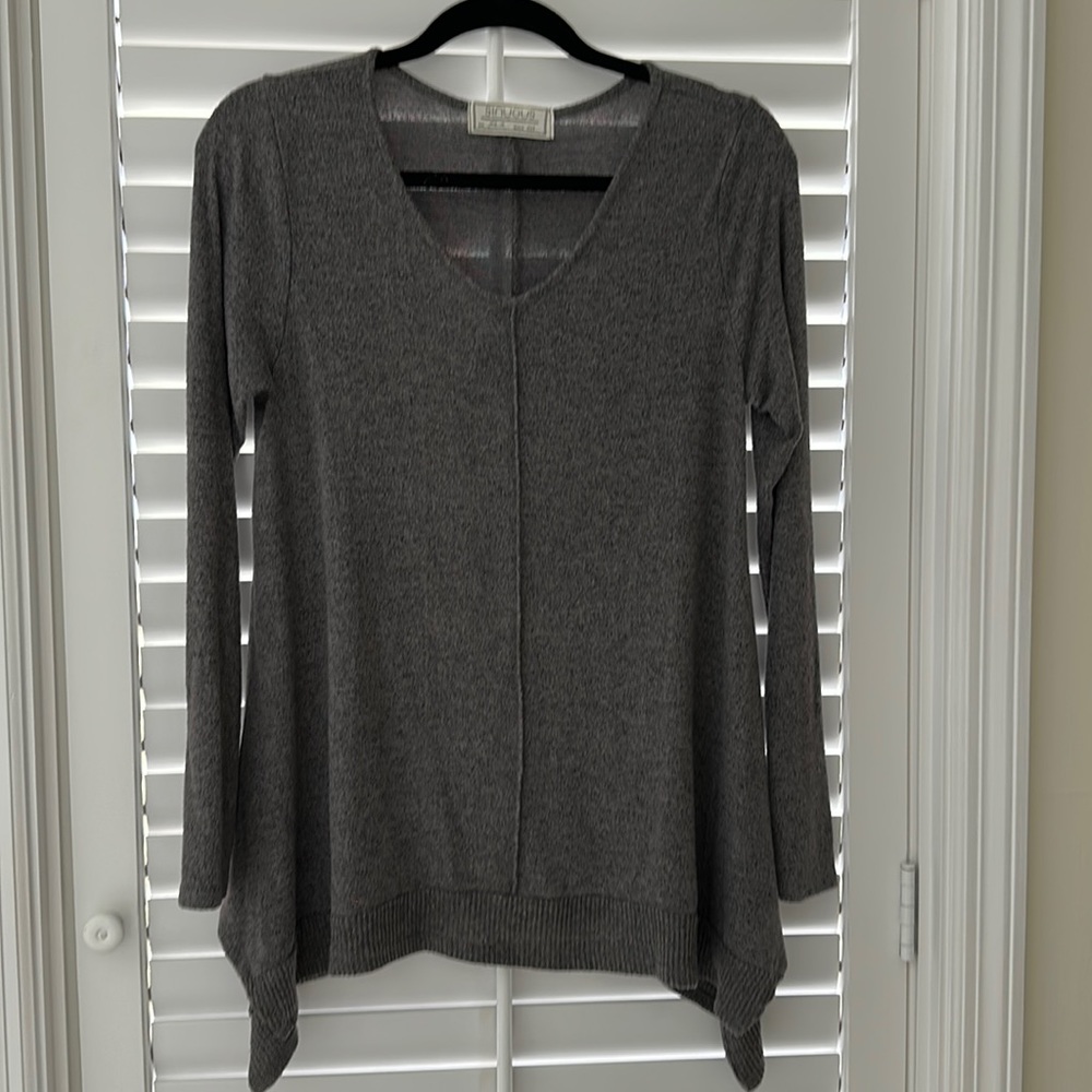 Sinuous tunic top. Size XS. EUC